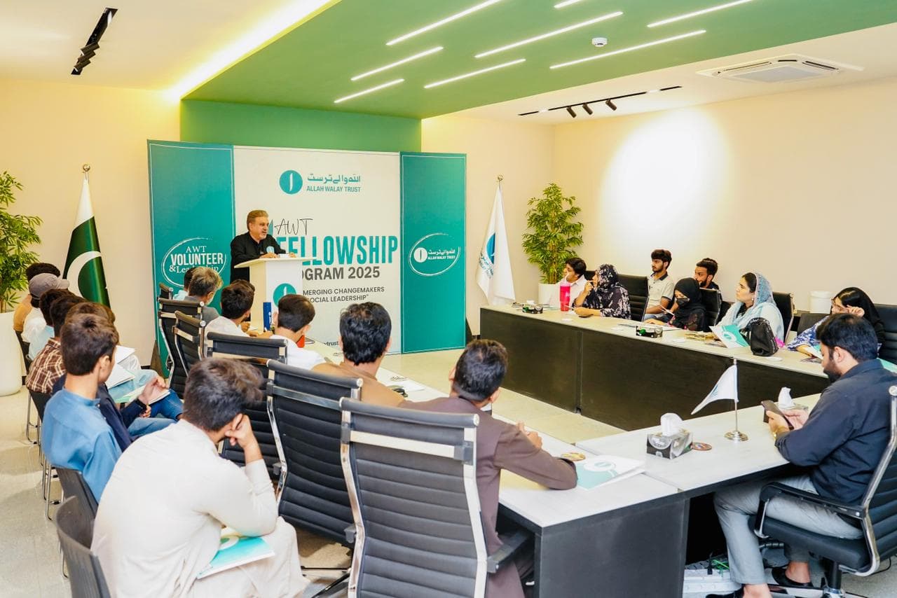 Fellowship program training session